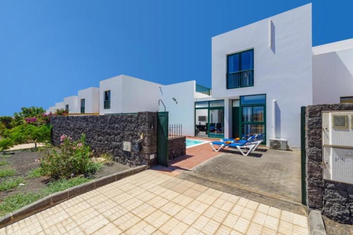 Spacious Private Villa & Private Heated Pool - Villa Sunshine Costa Teguise Dış mekan fotoğraf