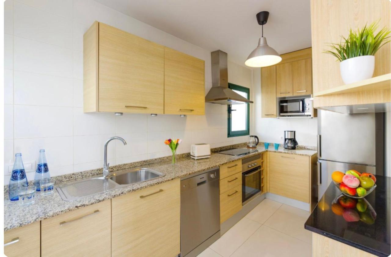 Spacious Private Villa & Private Heated Pool - Villa Sunshine Costa Teguise Dış mekan fotoğraf
