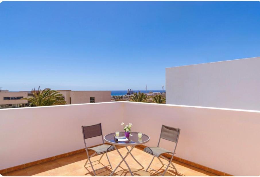 Spacious Private Villa & Private Heated Pool - Villa Sunshine Costa Teguise Dış mekan fotoğraf